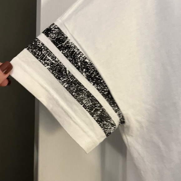 Disney “UP” t-shirt - Picture 5 of 5